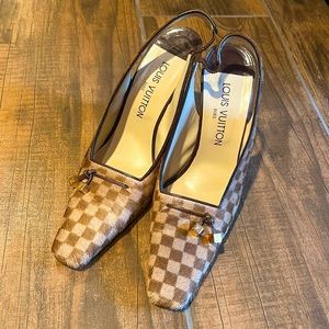 LV square toe, 4" heel, Size 38